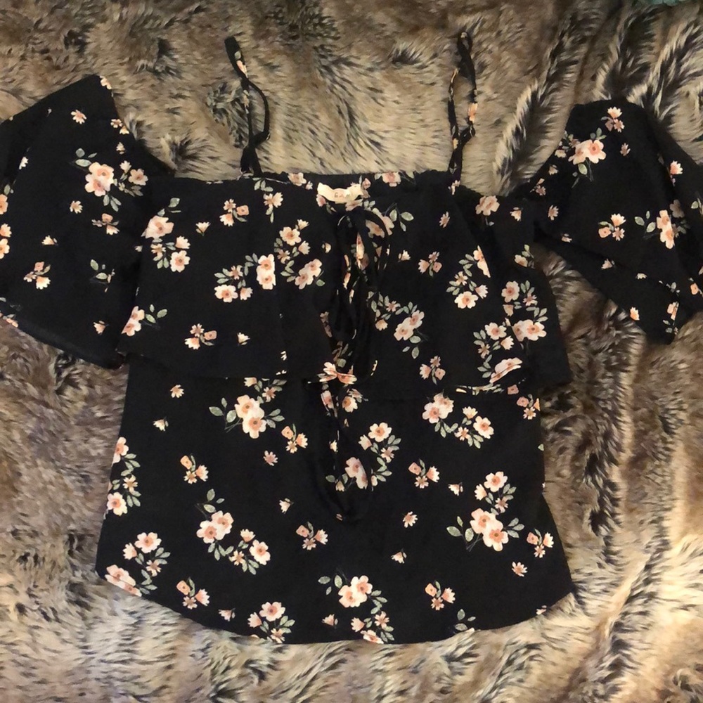 Black w floral print off the shoulder blouse